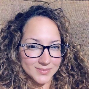 Meet your Posher, Arlette